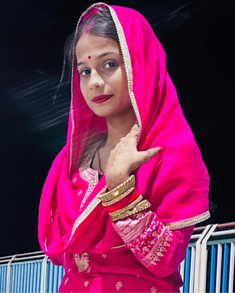 Paro Aarti Viral Video